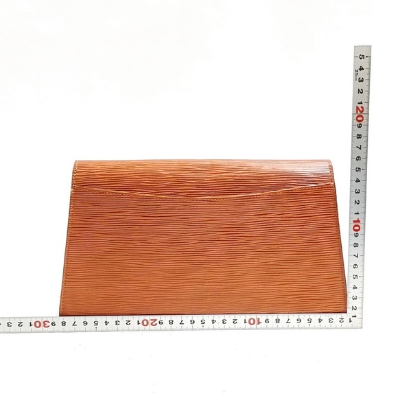 Louis Vuitton clutch - Picture 2 of 10